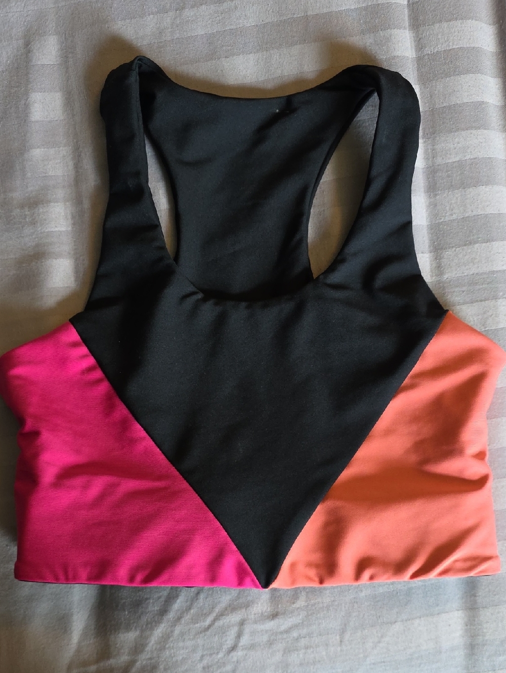Colorblock Racerback Sports Bra - Black, Hot Pink & Coral